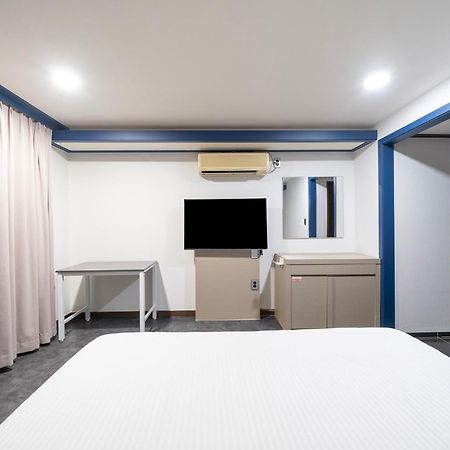 Noblesse Hotel Чечжу Екстер'єр фото