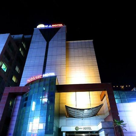 Noblesse Hotel Чечжу Екстер'єр фото