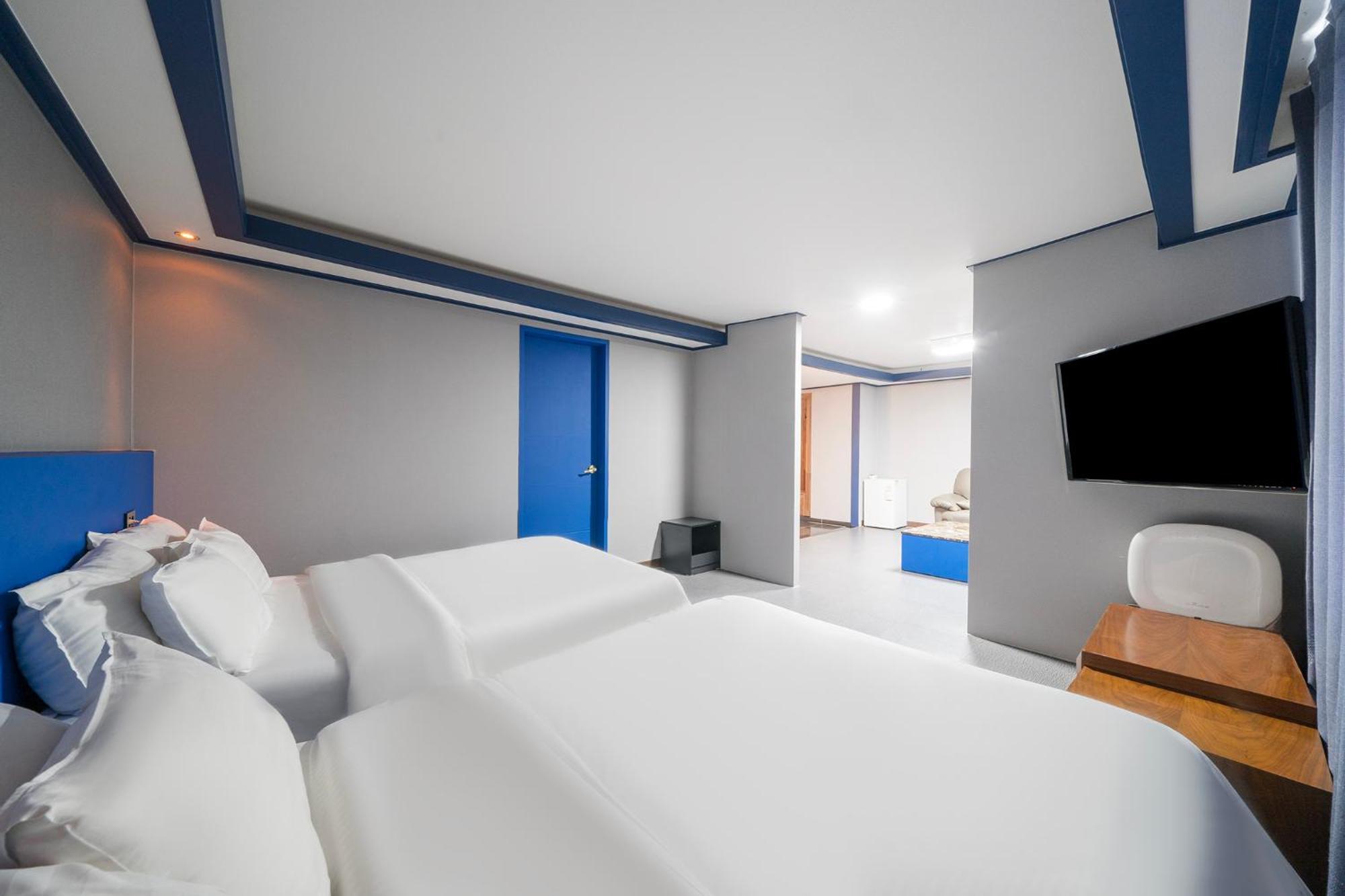 Noblesse Hotel Чечжу Екстер'єр фото