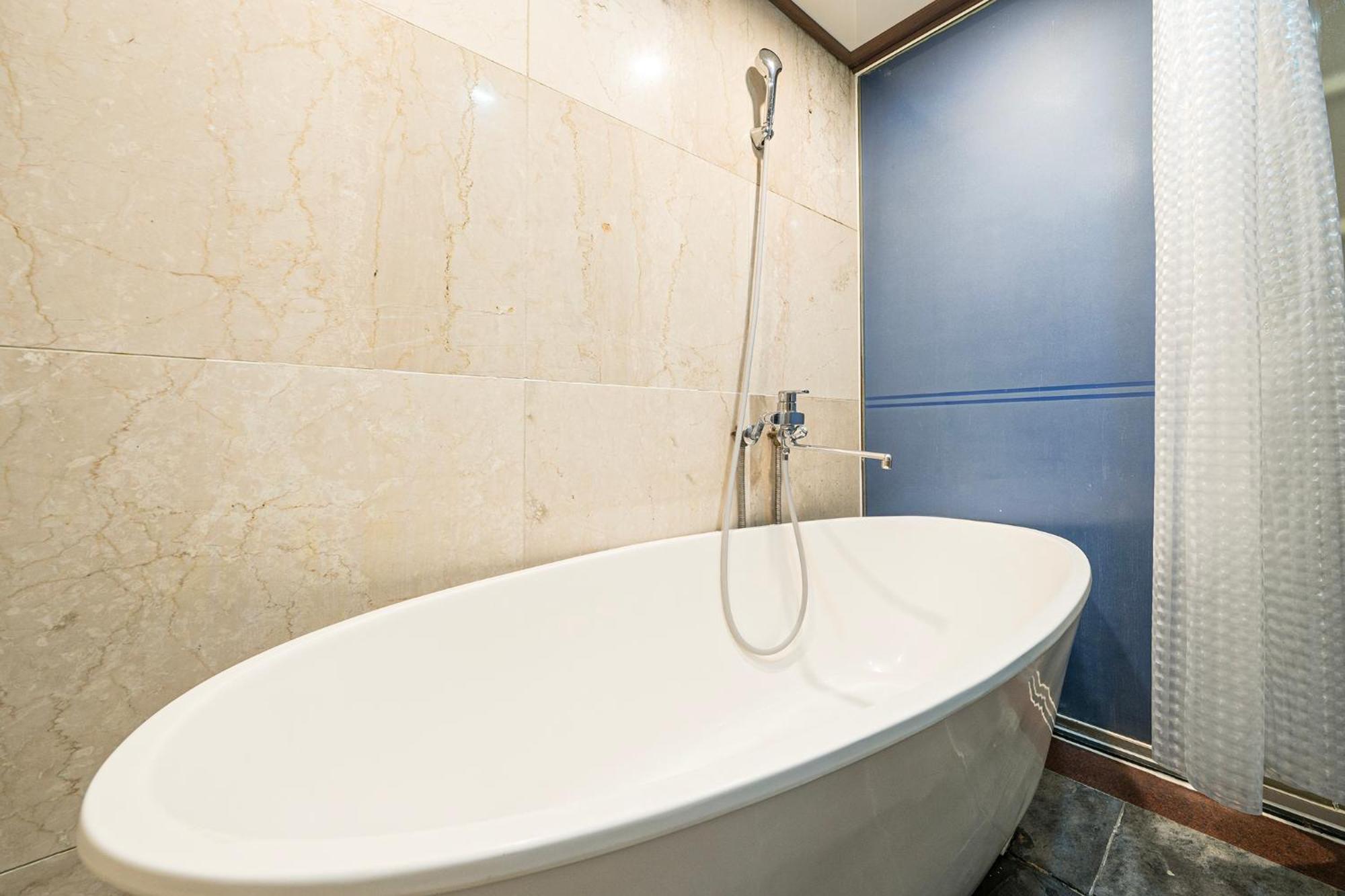 Noblesse Hotel Чечжу Екстер'єр фото